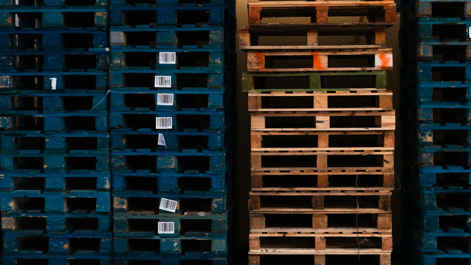 Egyedi és szabvány raklapmegoldások vállalkozásoknak